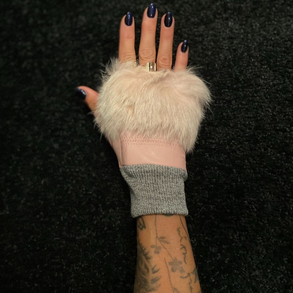 - Fur Trim Leather Fingerless Gloves with Knit Trim